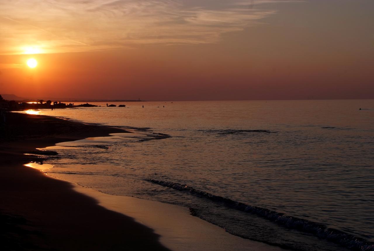 Viar Beach Club روزا مارينا المظهر الخارجي الصورة